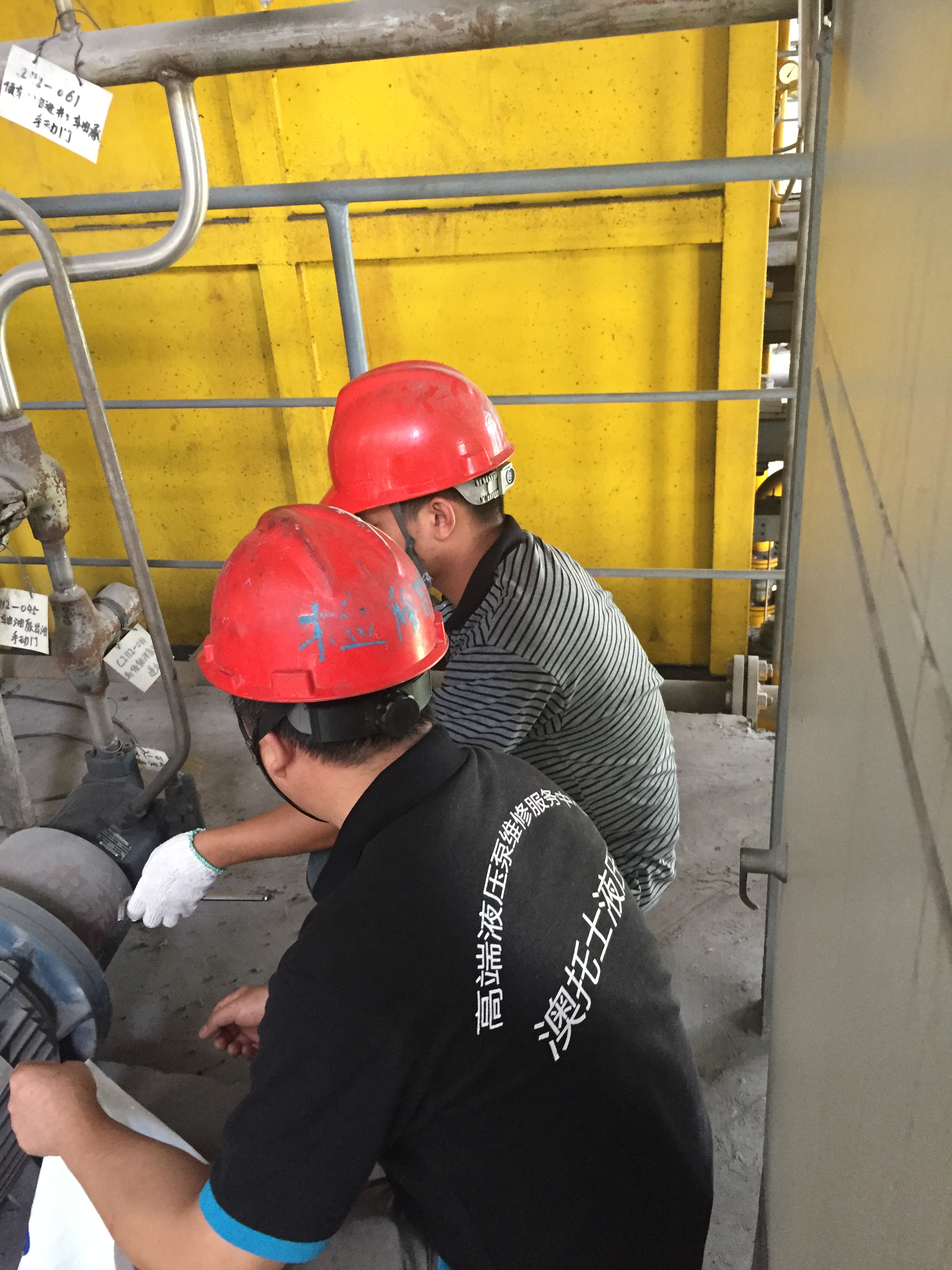 工程機械液壓油缸修復(fù)方法